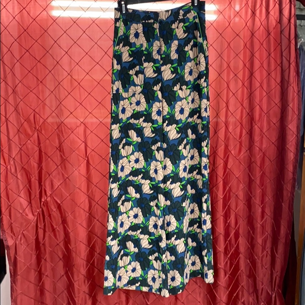 Wide leg pants